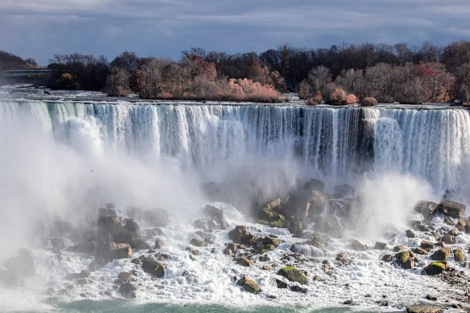 Niagara-on-the-Lake Faces Unseasonal Weather — UK's Economy Takes Note — Economy Business
