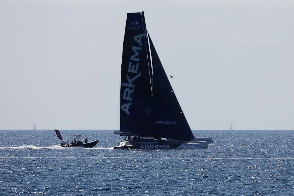 Russian Superyacht Defies Blockade — Sails Through Strait of Hormuz Unhindered — Politics