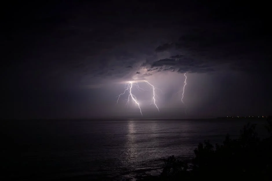 South Africa Issues Level 8 Storm Warning — Markets Brace for Disruption — World News