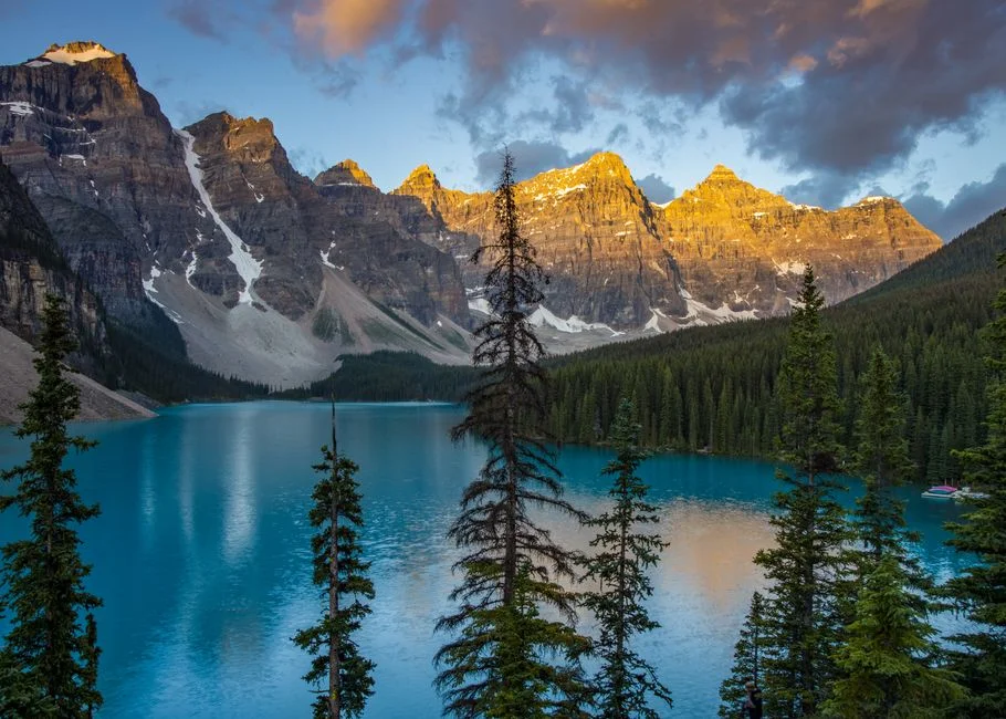 Trump Renames Lake to Crush Canadian Resolve in Trade War