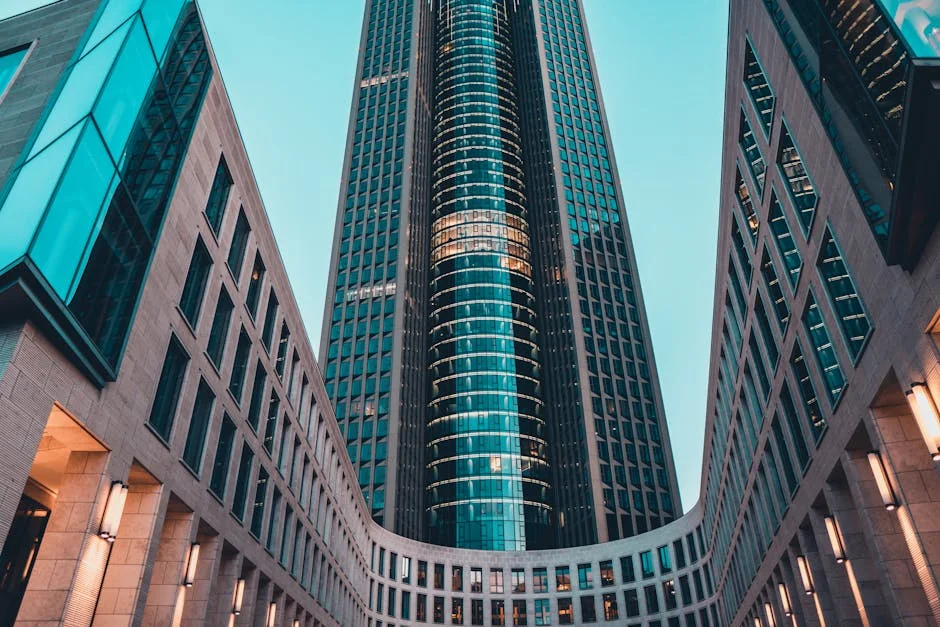 UniCredit Halts Commerzbank Bid Amid Regulatory Concerns — Economy Business